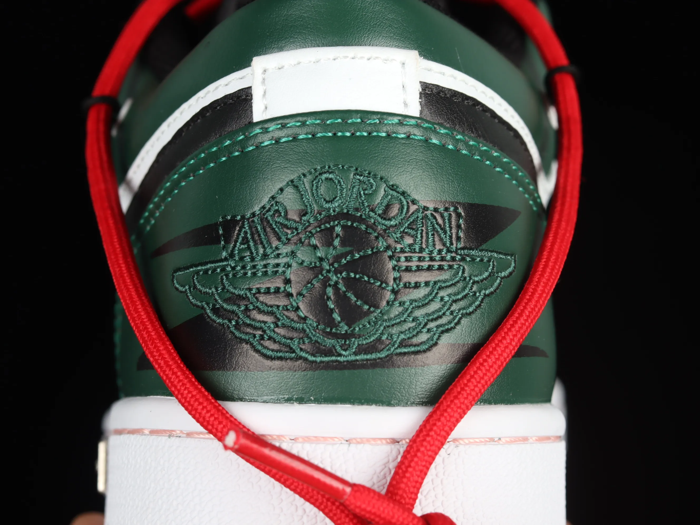 All categories Air Jordan Jordan series basketball shoes Air Jordan 1 Low Air Jordan 1 Low AJ1 Joe 1 customized version Vibe flavor deconstruction sports culture basketball shoes 553558-062